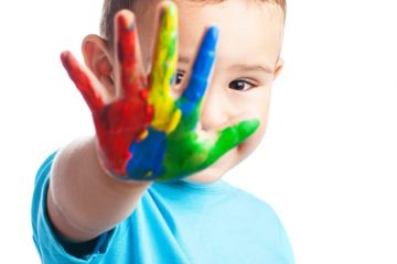 Dia Mundial do Autismo: Combate à Desinformação e a Importância de um Diagnóstico Eficiente para o Desenvolvimento