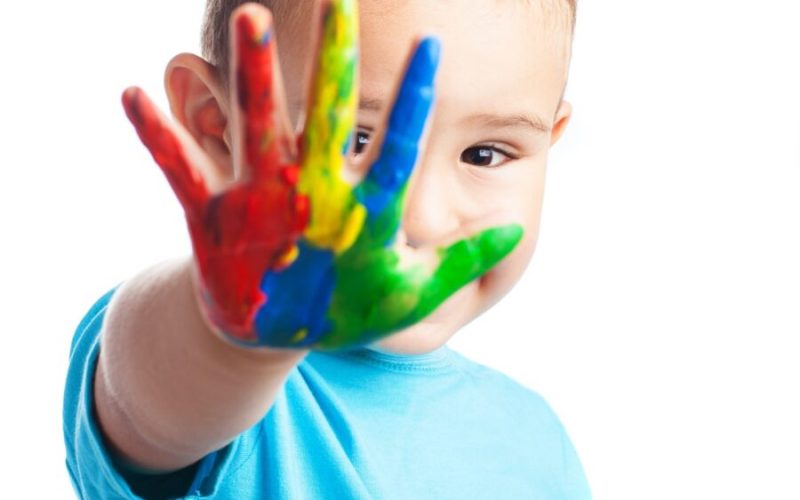 Dia Mundial do Autismo: Combate à Desinformação e a Importância de um Diagnóstico Eficiente para o Desenvolvimento