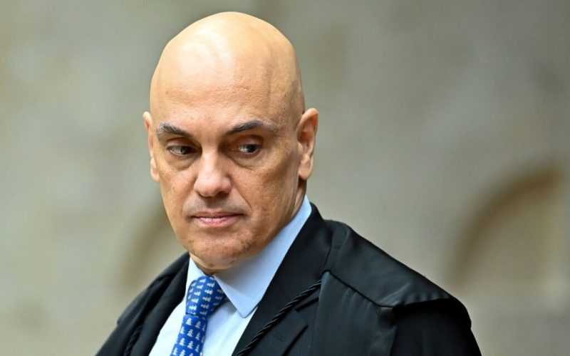 Medidas dos EUA contra Alexandre de Moraes intensificam conflitos diplomáticos e podem afetar sua situação financeira e presença digital