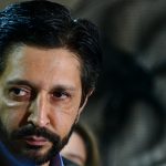 Ricardo Nunes dispensa colaborador sob investigação por contratos relacionados ao filme Dark Horse
