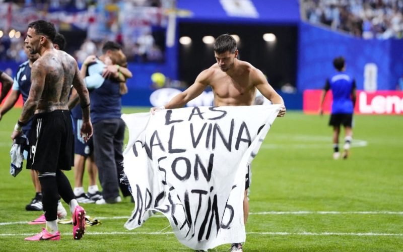 Argentina sob a mira da FIFA por mensagem política solicitada pelo Reino Unido