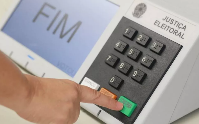 Plataforma gratuita reúne pesquisa sobre indecisos e temas que decidirão eleições