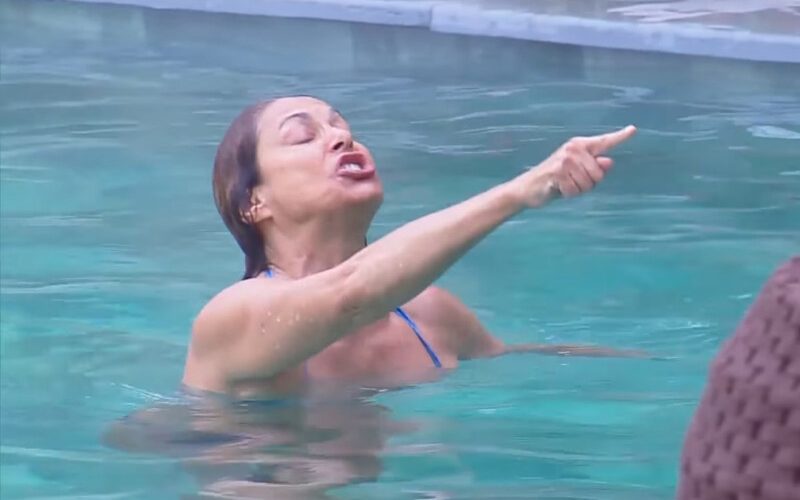 Giovanna lidera enquetes em meio a novo barraco com Darlin em A Fazenda 18