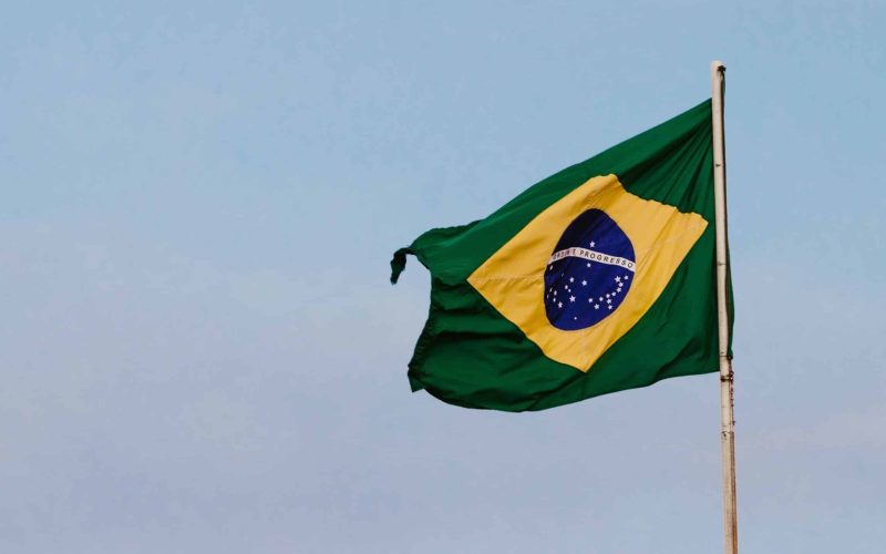 Fundamentos da Democracia Brasileira: Liberalismo, Soberania, Laicidade e Estado de Direito na Paideia Nacional